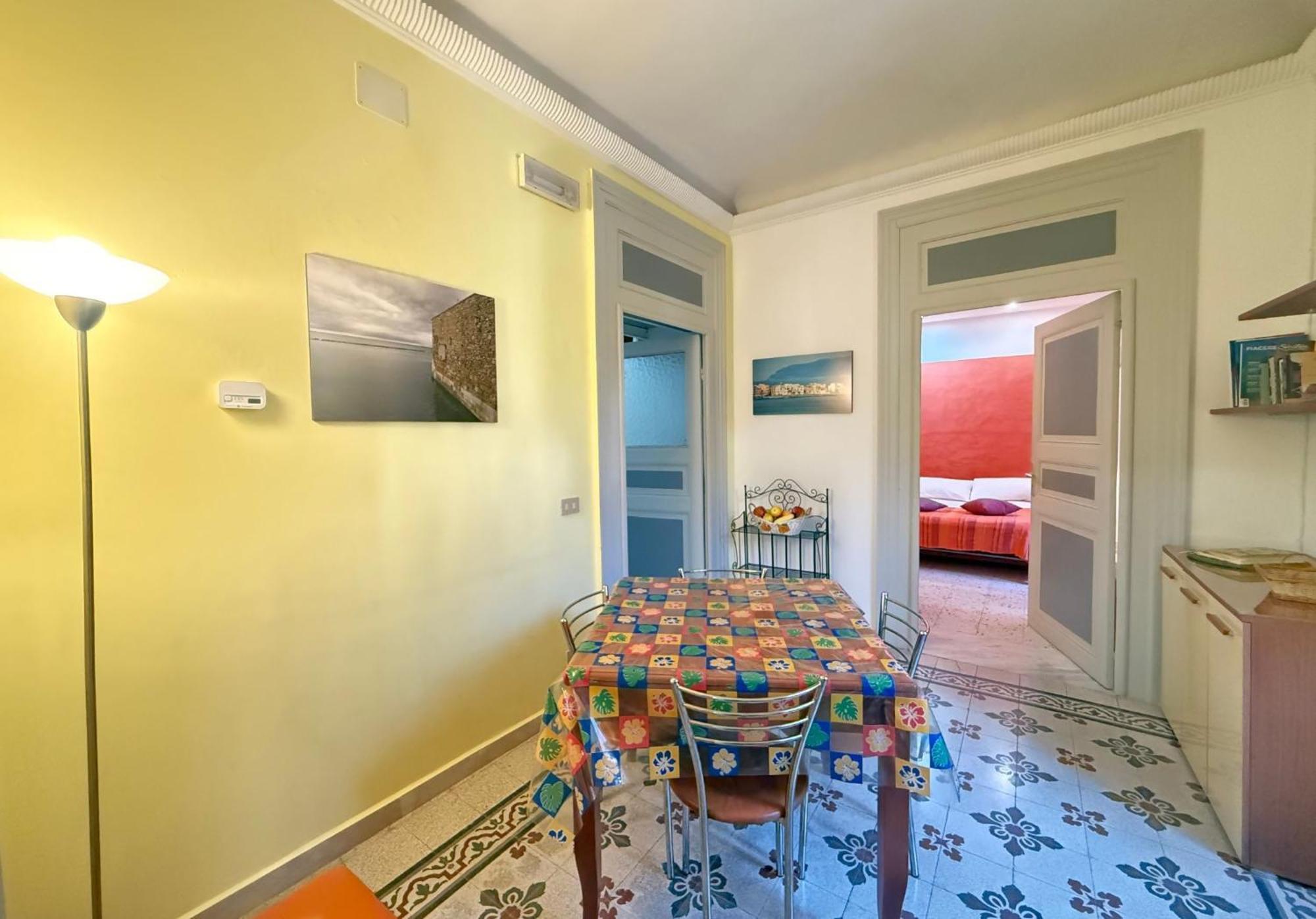 Casinadellepalme Appartamento In Centro Zona Porto Трапани Экстерьер фото